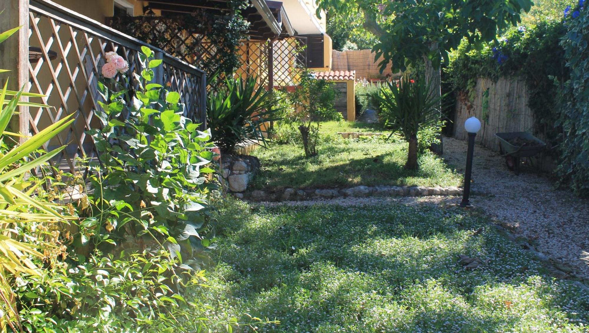 Hotel S'Alzolitta Magomadas Exterior foto