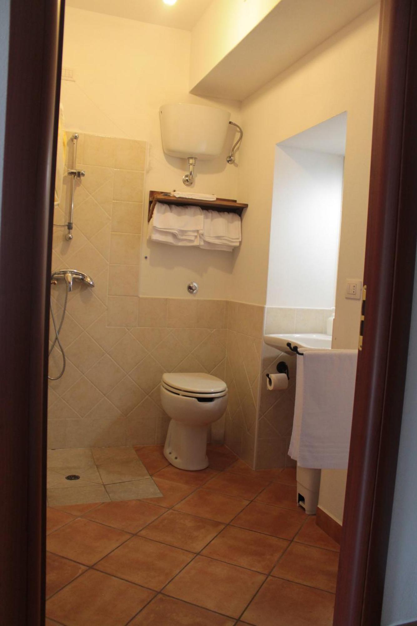 Hotel S'Alzolitta Magomadas Habitación foto